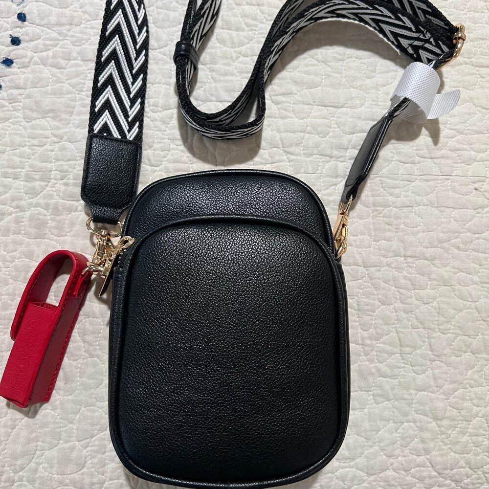 MALI-LILI JOSIE CROSSBODY, TRIPLE ZIP BAG IN BLACK